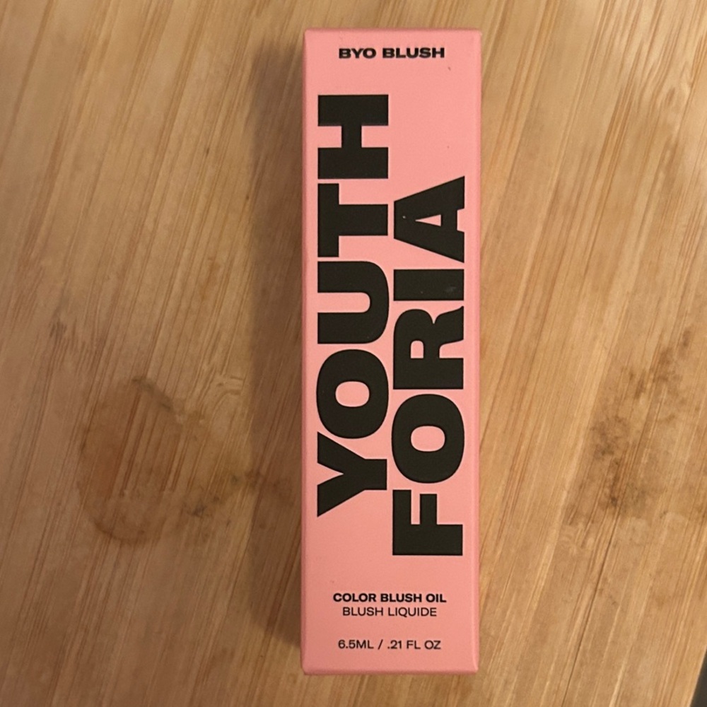 Youth Foria BYO Color Blush Oil in “Let’s Go Party.” NIB. Taken out for pics.